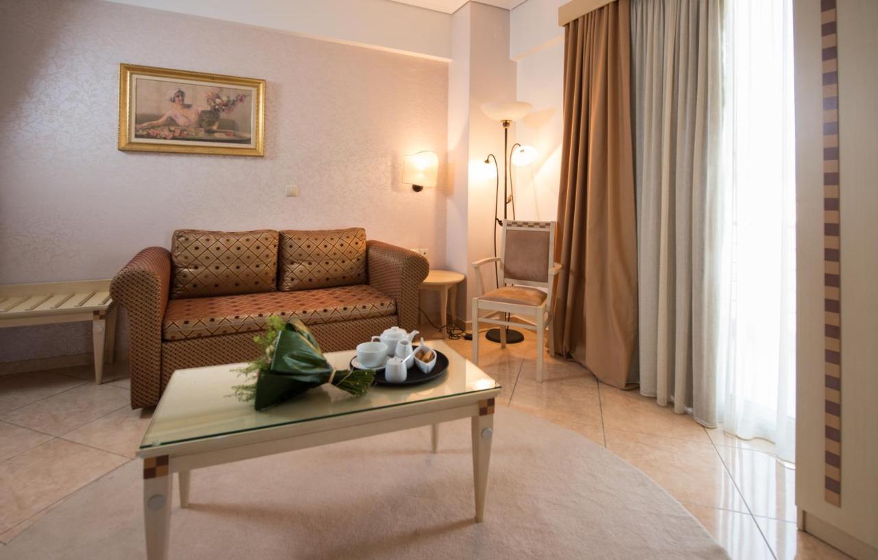 Premier Agrinio Heart Hotel Exterior photo