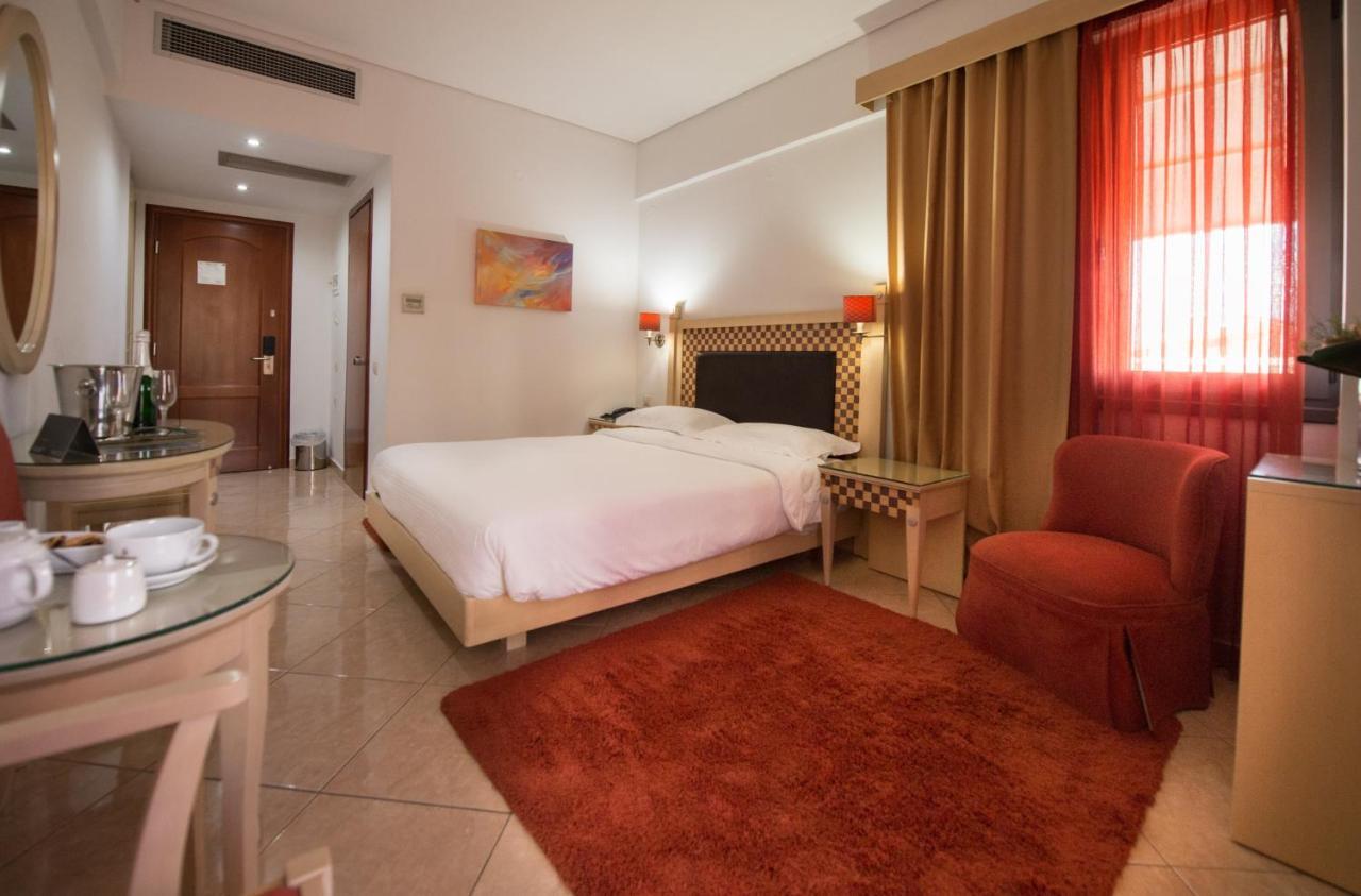 Premier Agrinio Heart Hotel Exterior photo