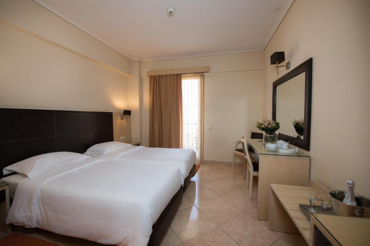 Premier Agrinio Heart Hotel Exterior photo